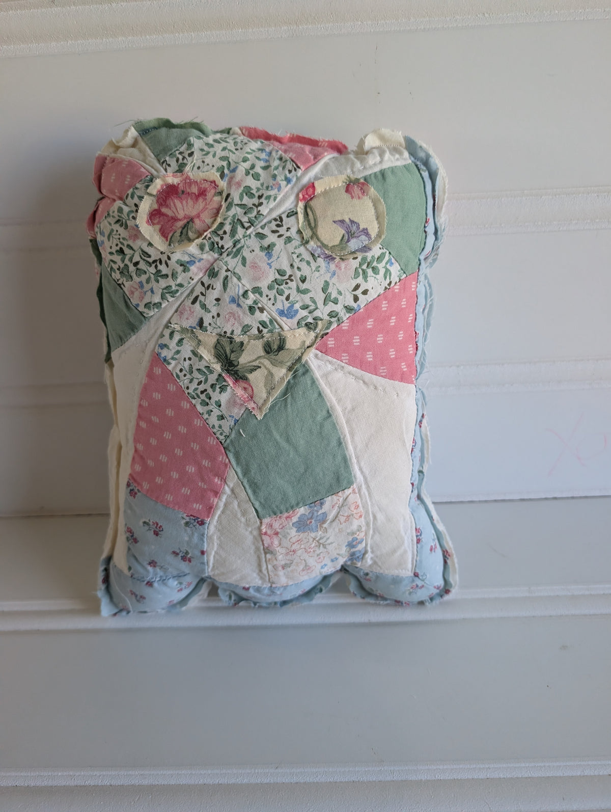 Quilted Stuffed Ghosties - Small