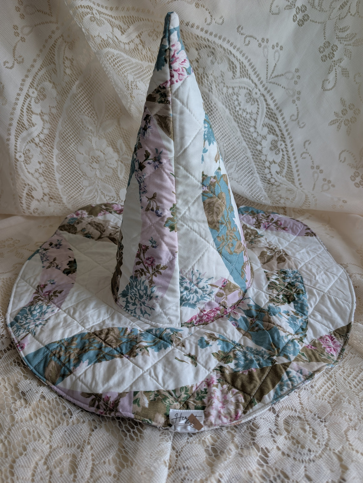 Quilted Whimsy Witch Hat - Rings 1