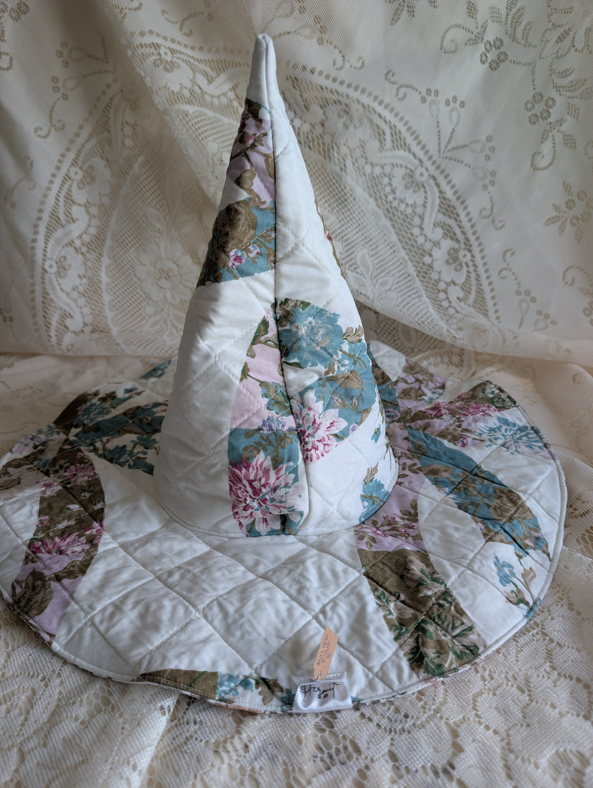 Quilted Whimsy Witch Hat - Rings 5