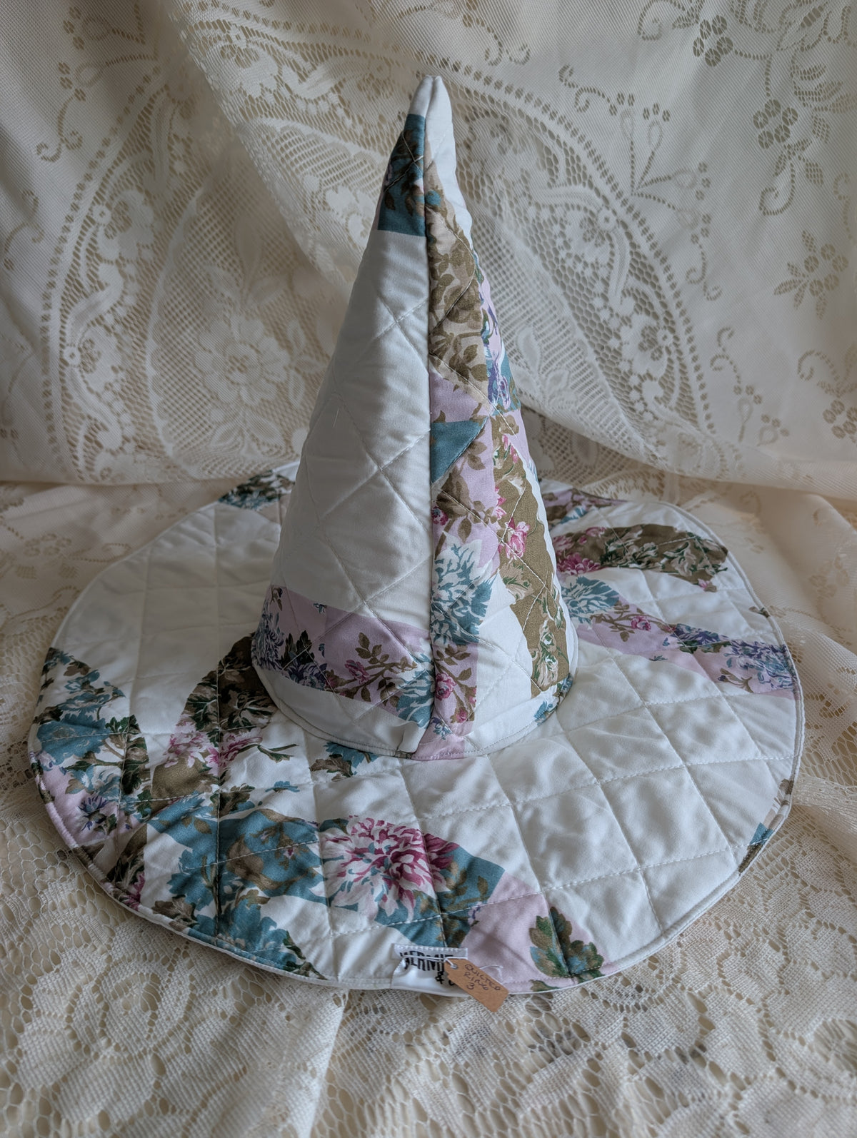 Quilted Whimsy Witch Hat - Rings 3
