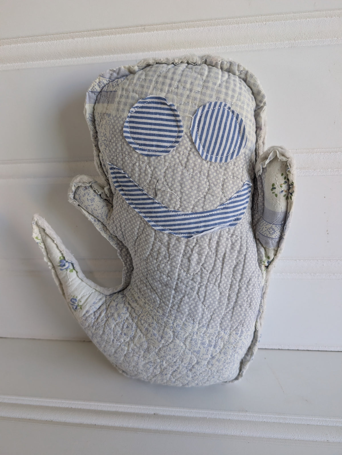 Quilted Stuffed Ghosties - Small
